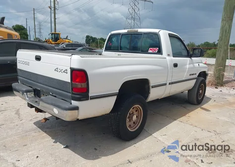 1997 Dodge Ram 1500 Lt из США, поврежденный, VIN 1B7HF16Y8VS290391